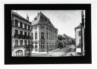 <em>Source BM Dijon, cote PHO 1 / 1344.</em>
</br>
<strong>La bibliothèque de la section Droit de l'université de Dijon déménage de la rue du Petit-Potet en 1907 pour rejoindre avec les bibliothèques des sections de Sciences et des Lettres la nouvelle bibliothèque commune rue Chabot-Charny.</strong>